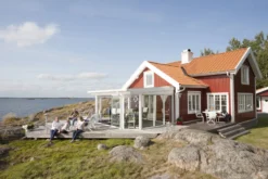 Pulttak med to brutte hjørner