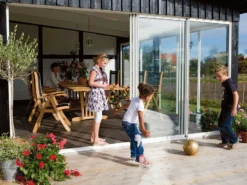 WG 25 Skyvedørsparti 4-delt